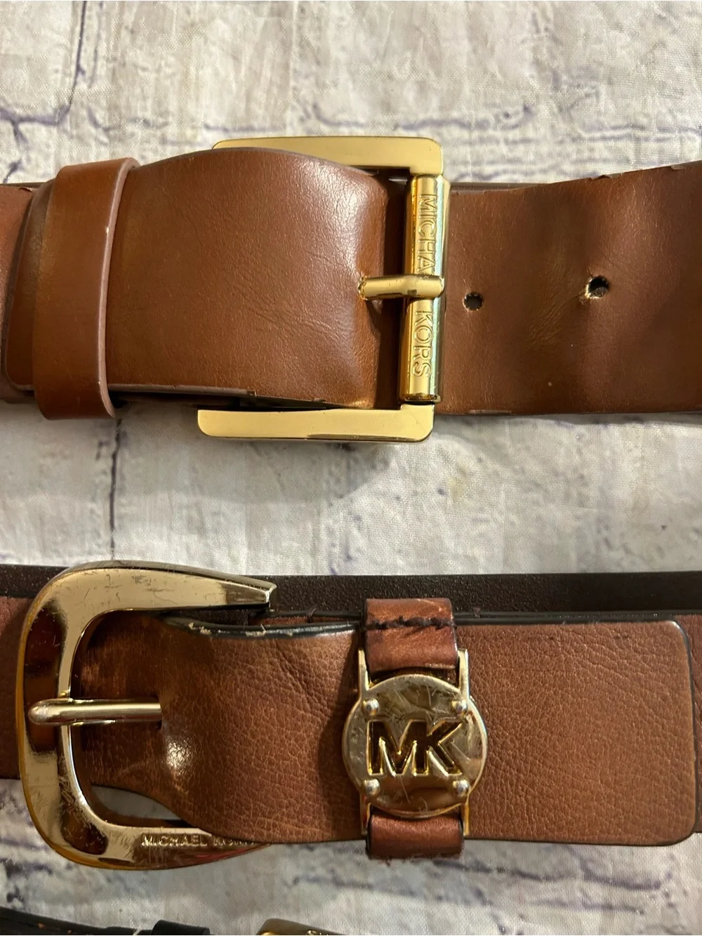 MICHAEL MICHAEL KORS & MICHAEL KORS LOT OF (3) WOMEN’S BELTS BROWN & BLACK STUDS